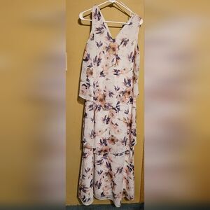 SLNY Elegant Floral Long Sleeve Dress - Pink and Purple